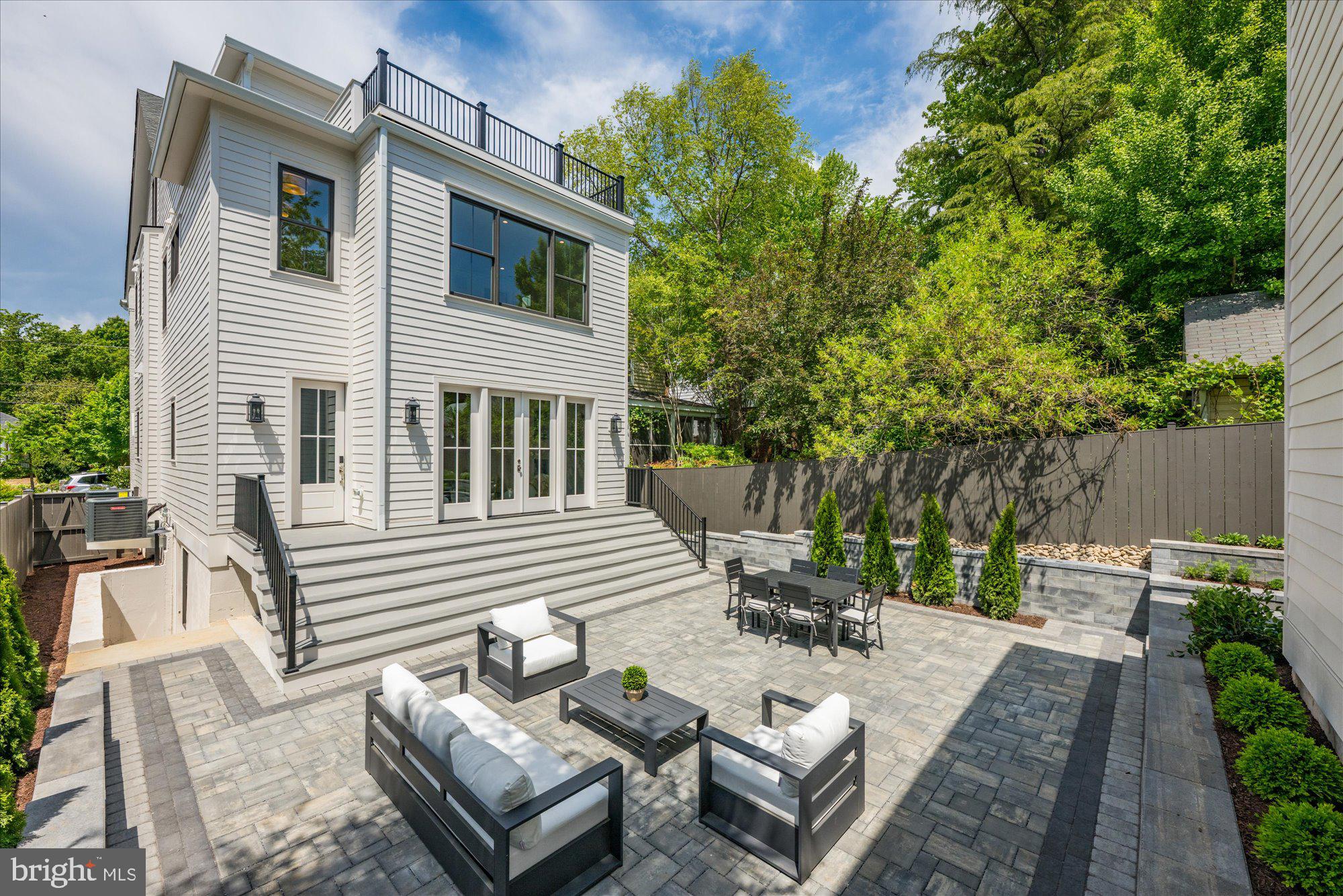 4631 49TH STREET NW