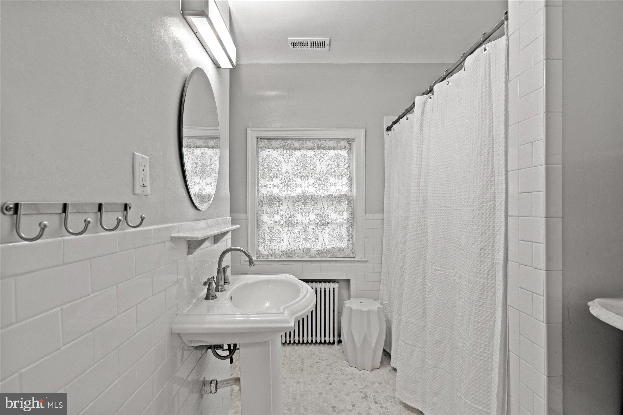 5011 BALTIMORE AVENUE