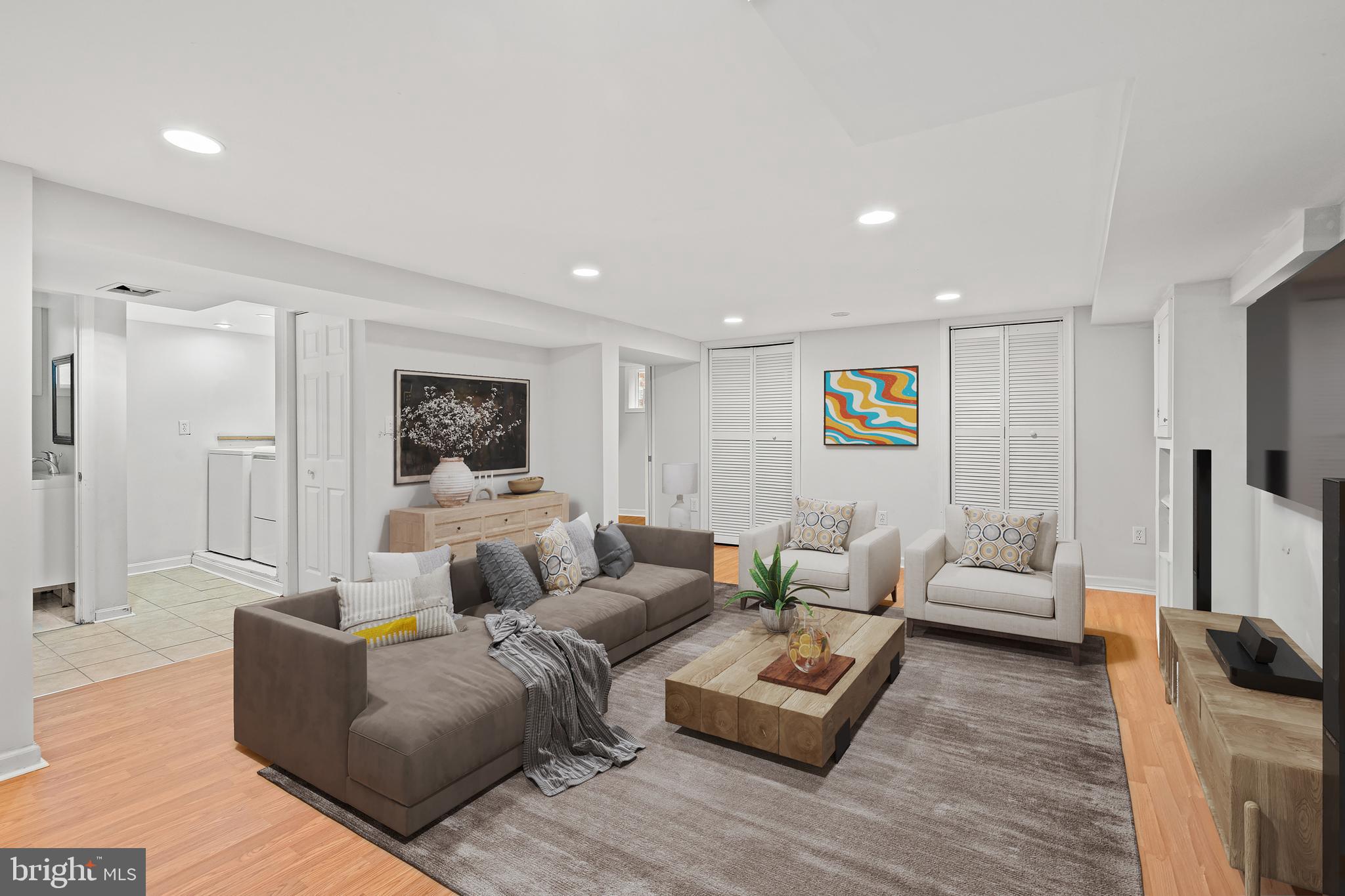 5011 BALTIMORE AVENUE