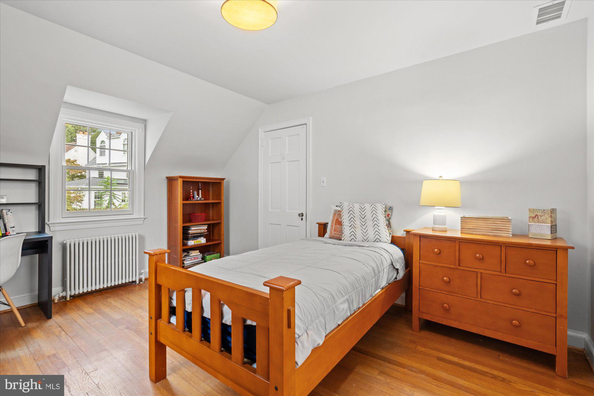 5011 BALTIMORE AVENUE