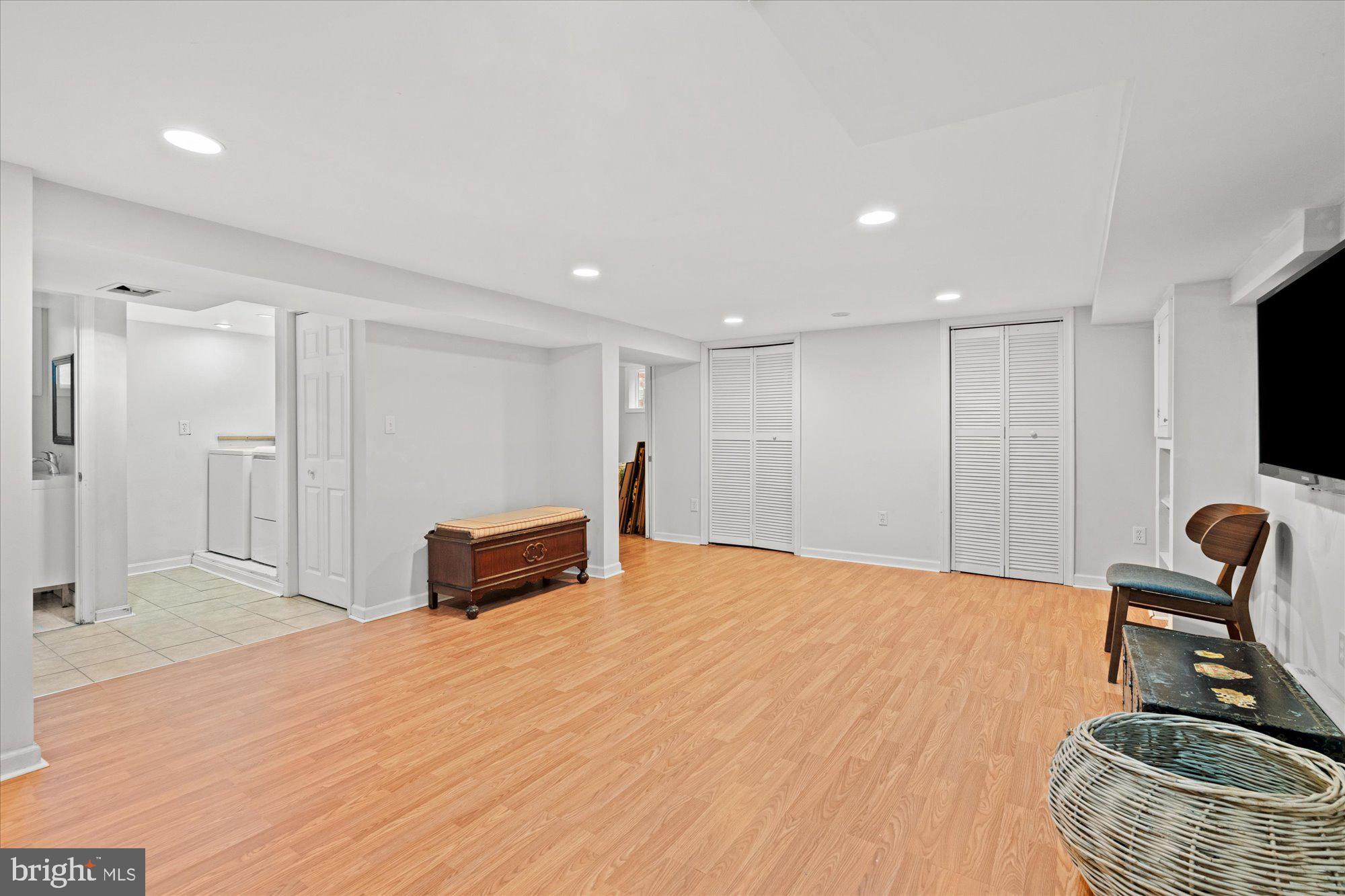 5011 BALTIMORE AVENUE