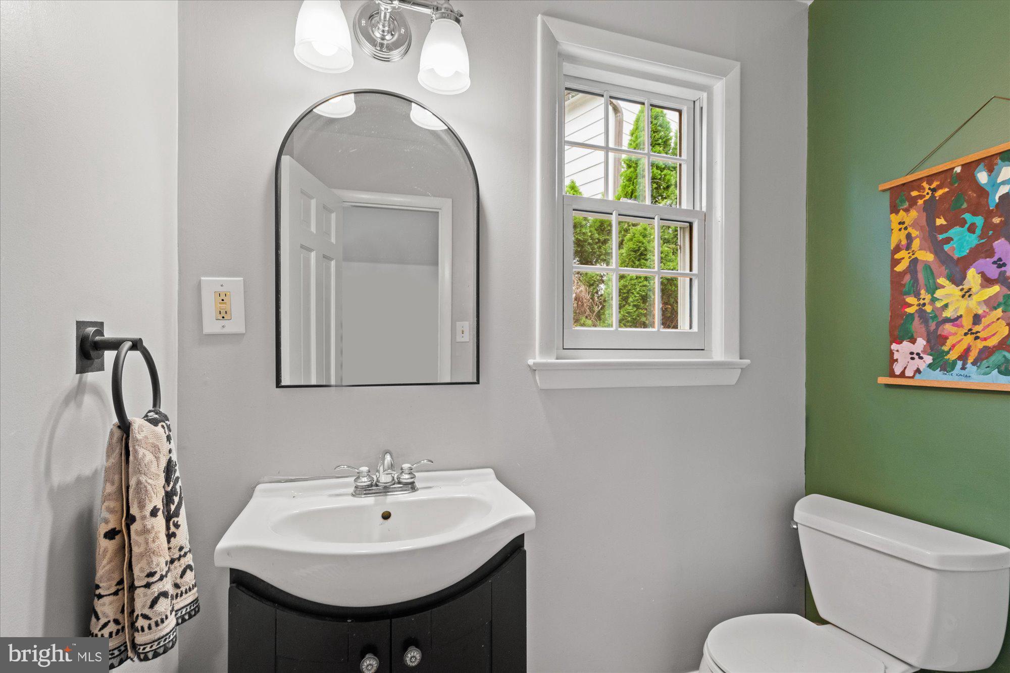 5011 BALTIMORE AVENUE