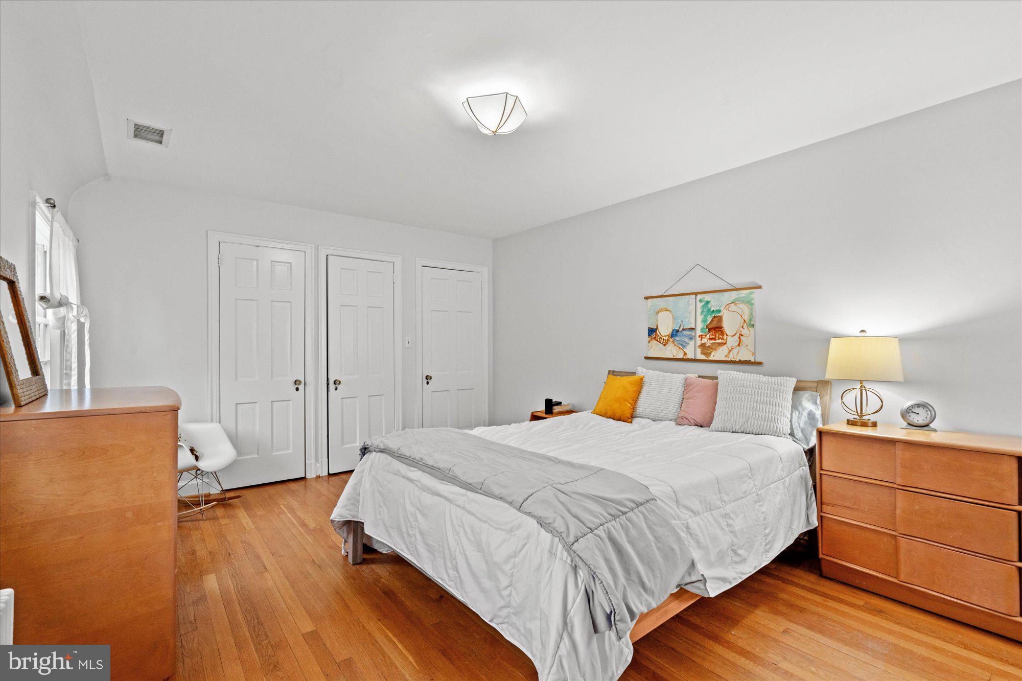 5011 BALTIMORE AVENUE