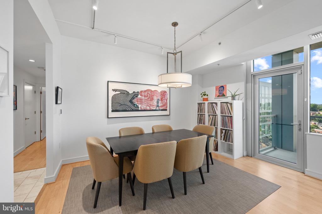 6820 WISCONSIN AVENUE Unit: 7006