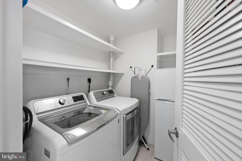 6820 WISCONSIN AVENUE Unit: 7006