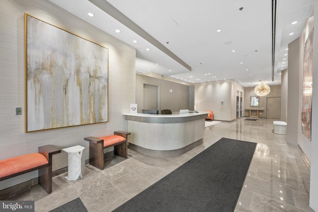 6820 WISCONSIN AVENUE Unit: 7006