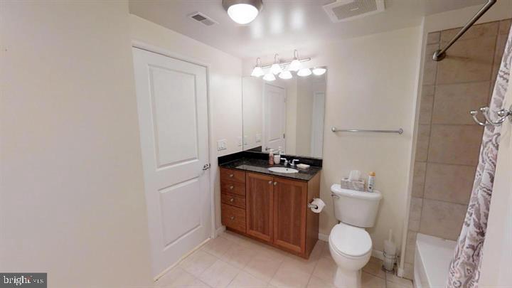 1021 N GARFIELD STREET 422