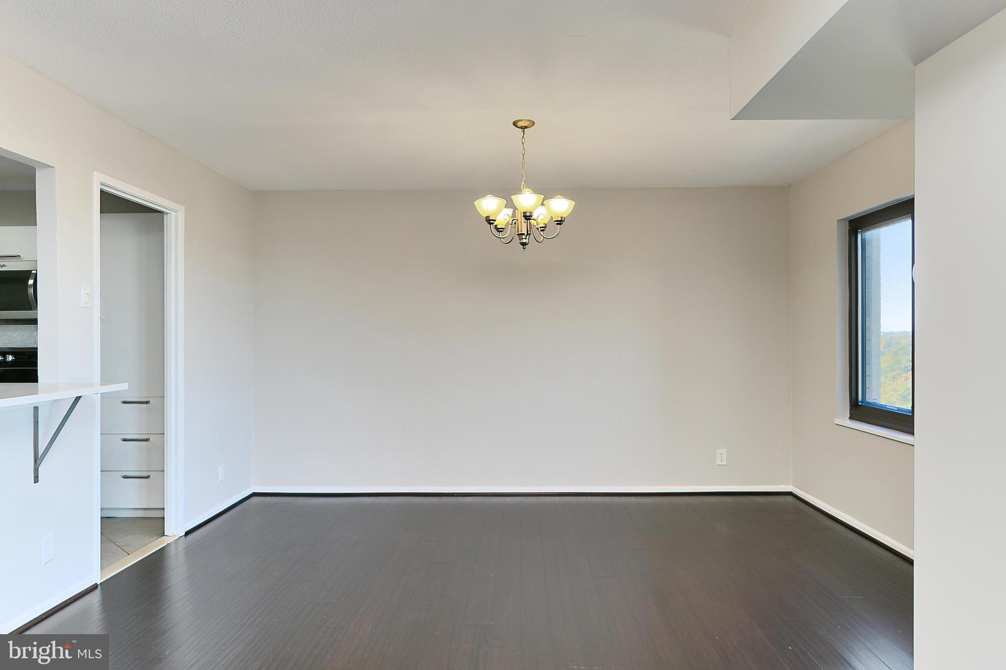 205 YOAKUM PARKWAY 1524