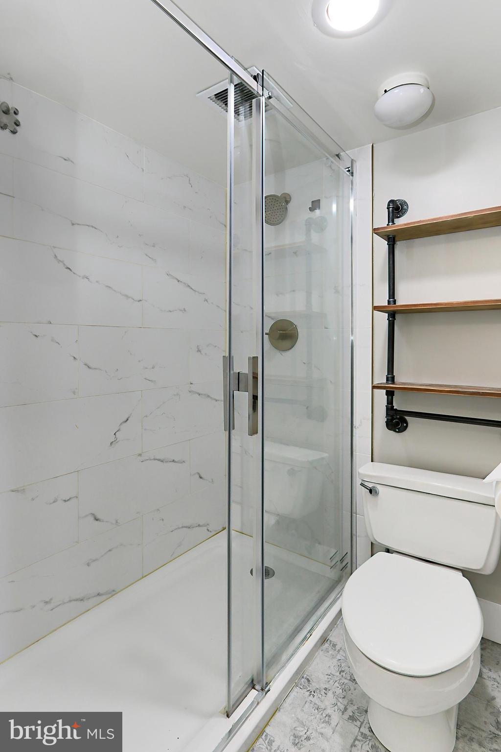 205 YOAKUM PARKWAY 1524