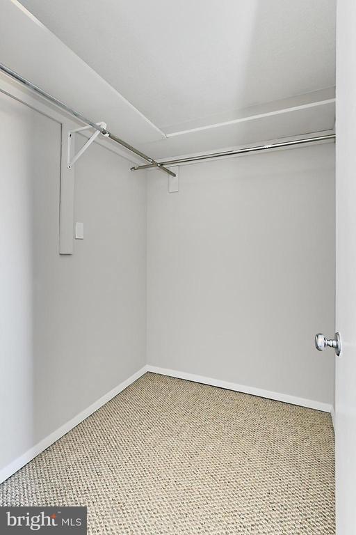205 YOAKUM PARKWAY 1524