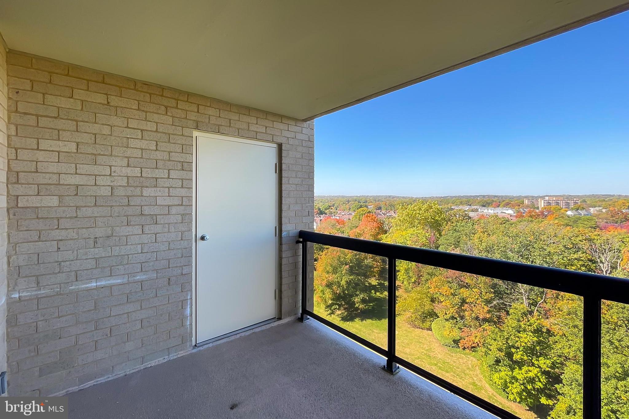 205 YOAKUM PARKWAY 1524