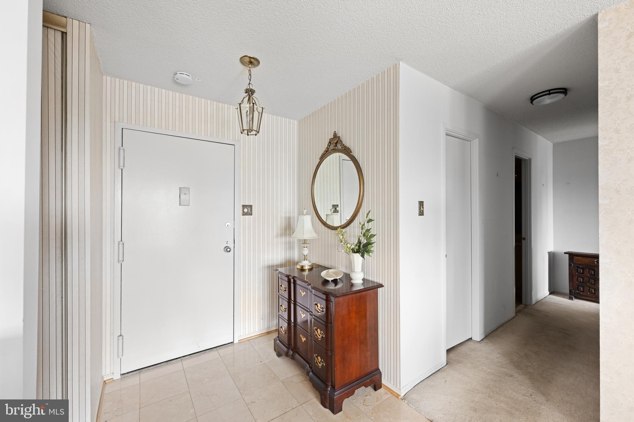 205 YOAKUM PARKWAY 607