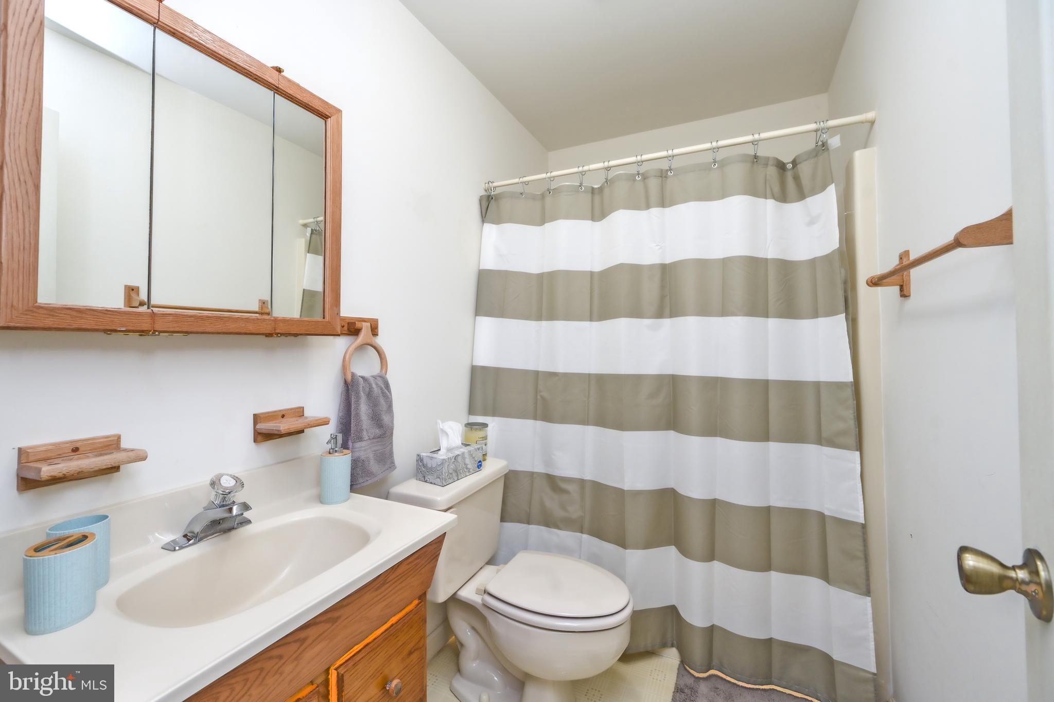 8110 POPLAR GROVE DRIVE