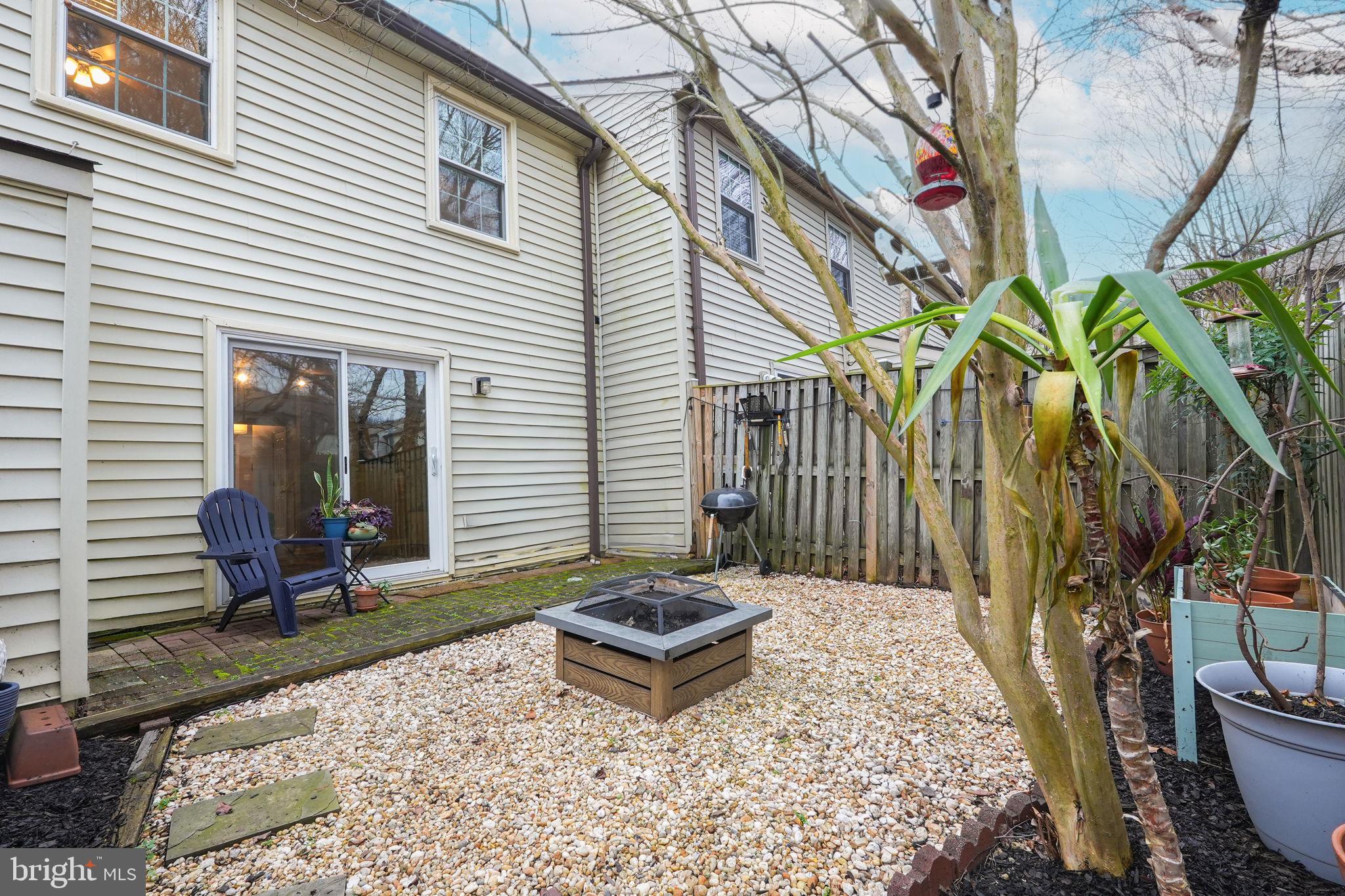 5731 INDEPENDENCE CIRCLE 5731