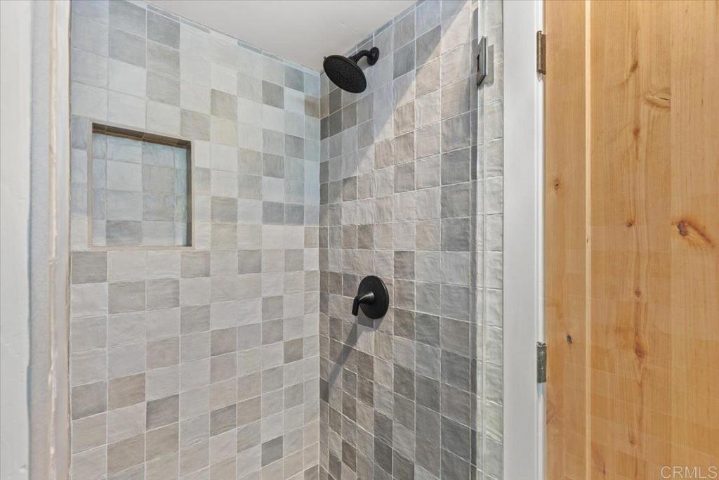 2715 Camino Del Mar