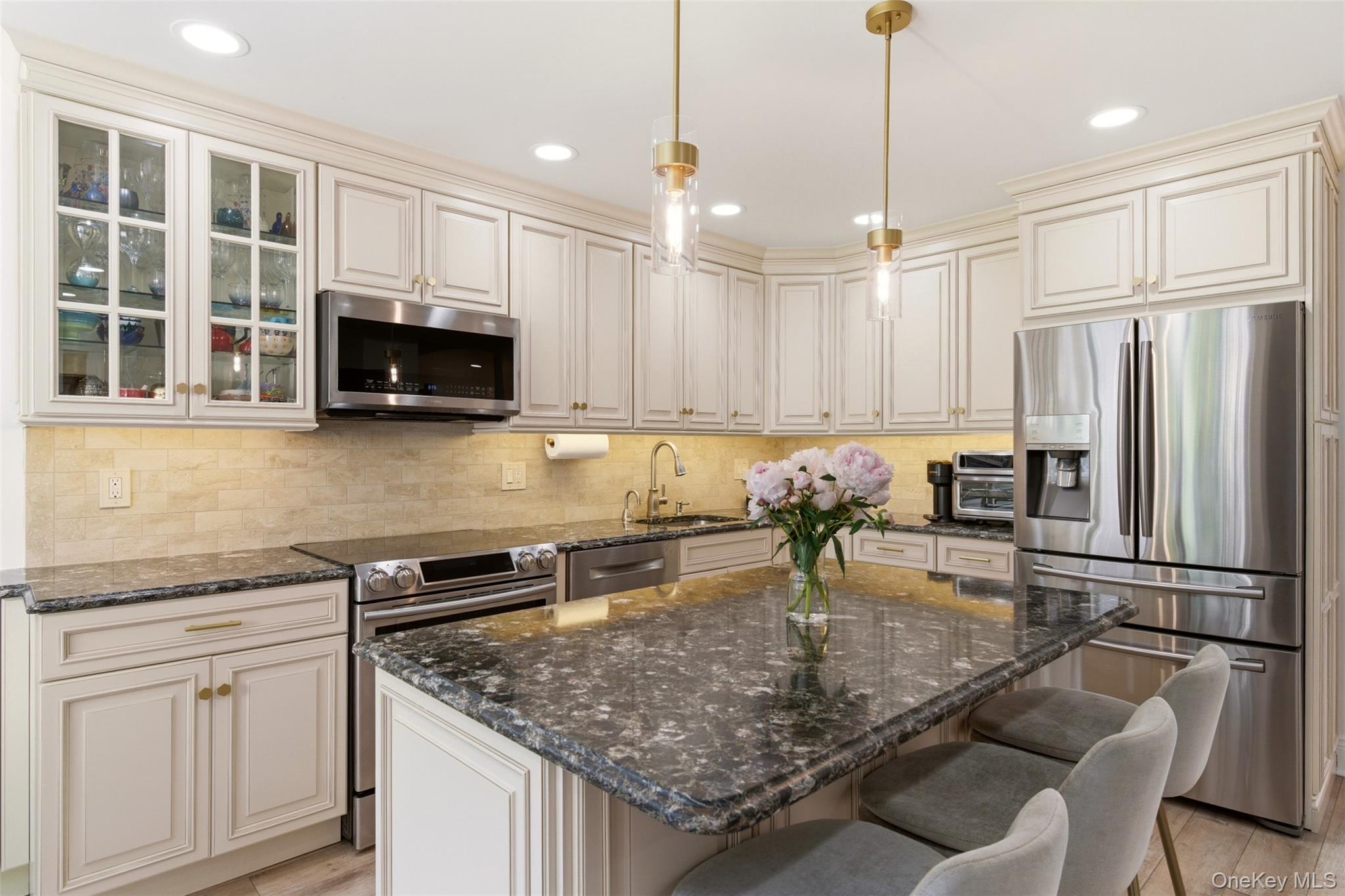 67 Villas Circle