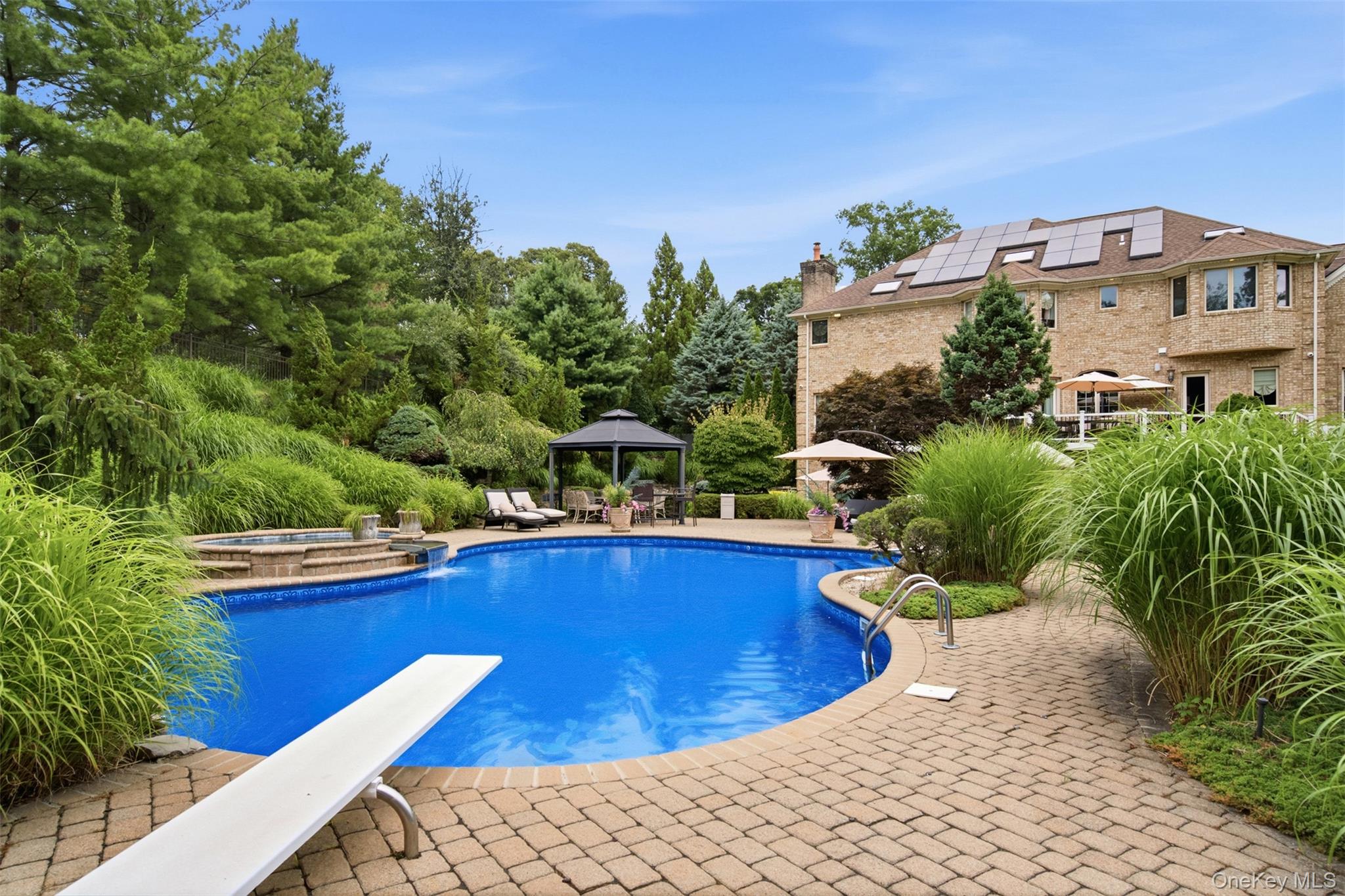 15 Peppermill Lane