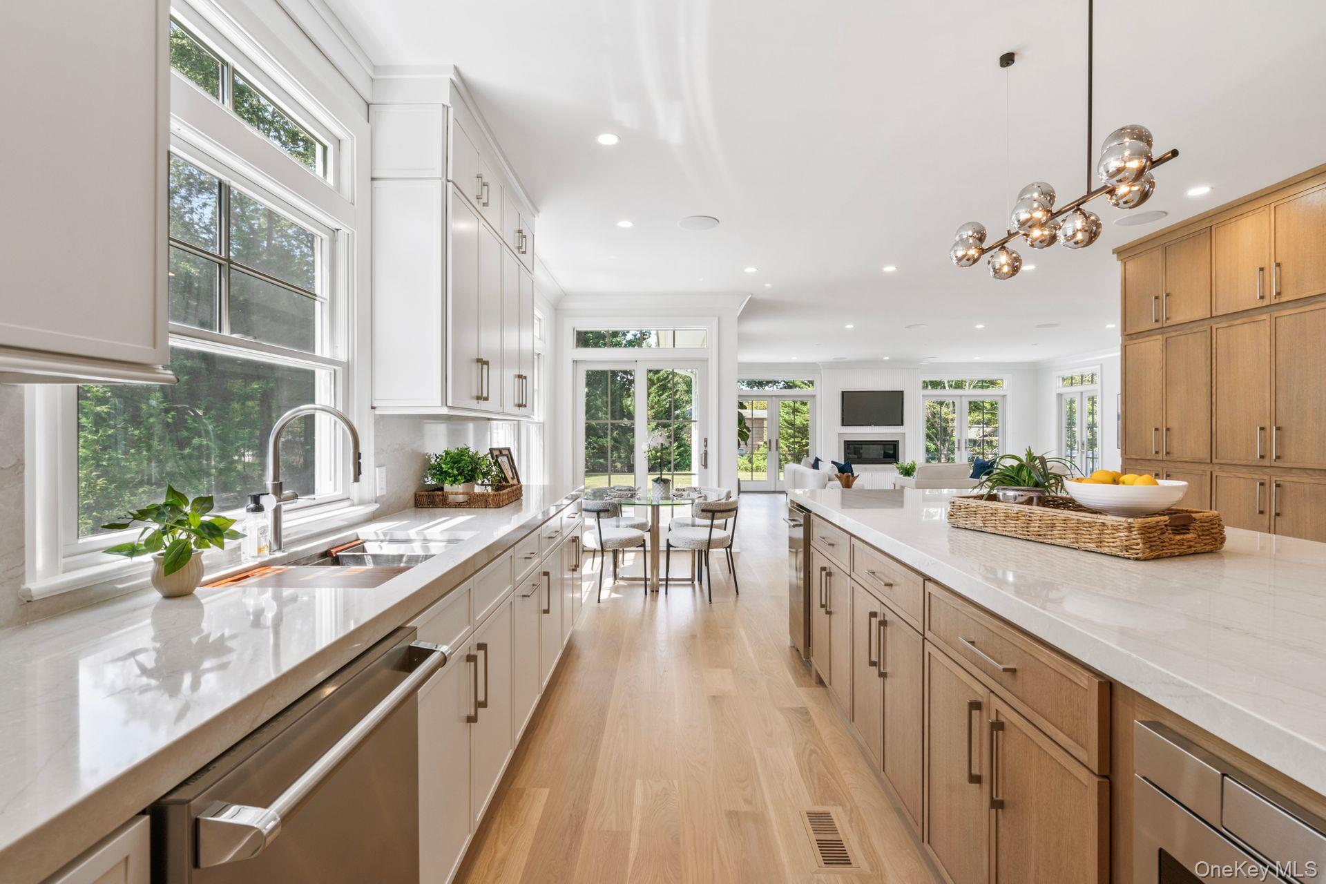 10 Threepence Drive