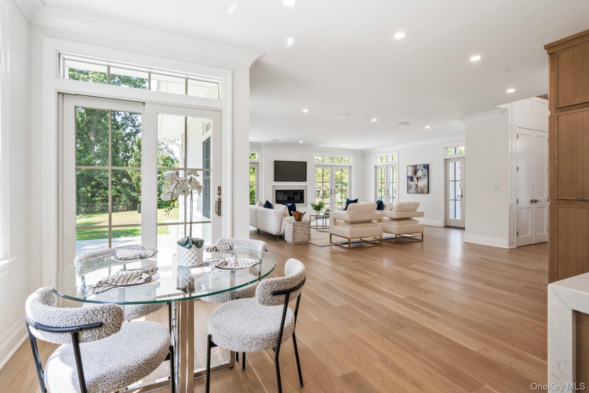 10 Threepence Drive