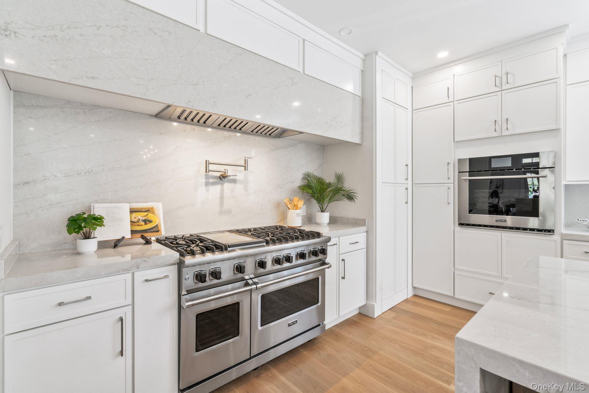 10 Threepence Drive