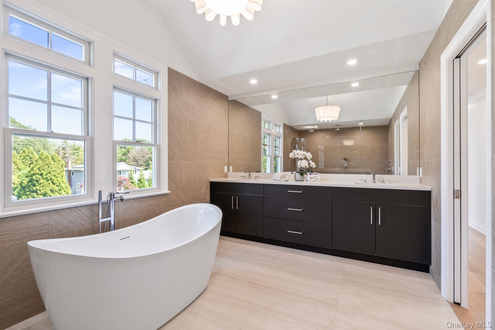 10 Threepence Drive