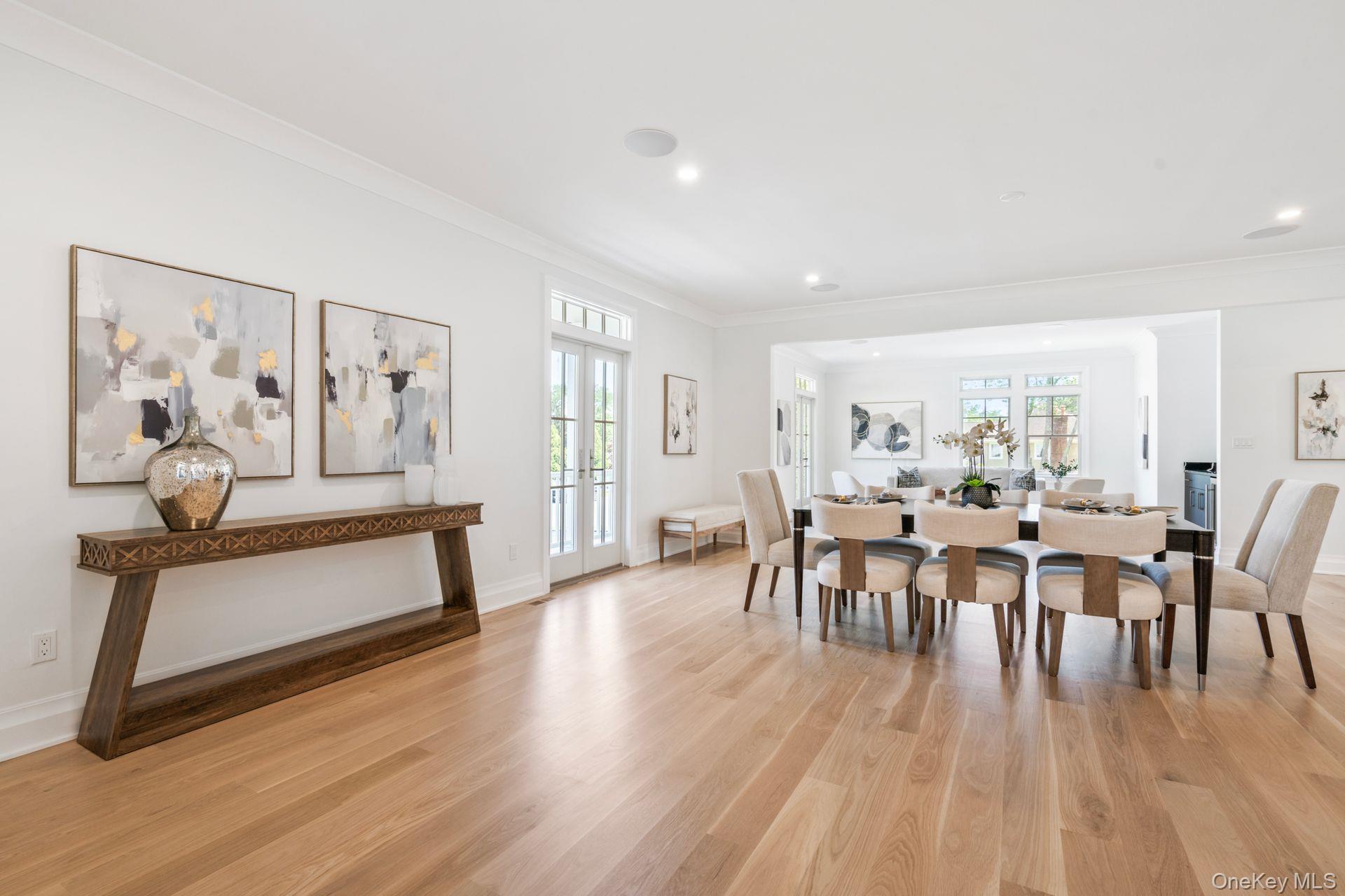 10 Threepence Drive
