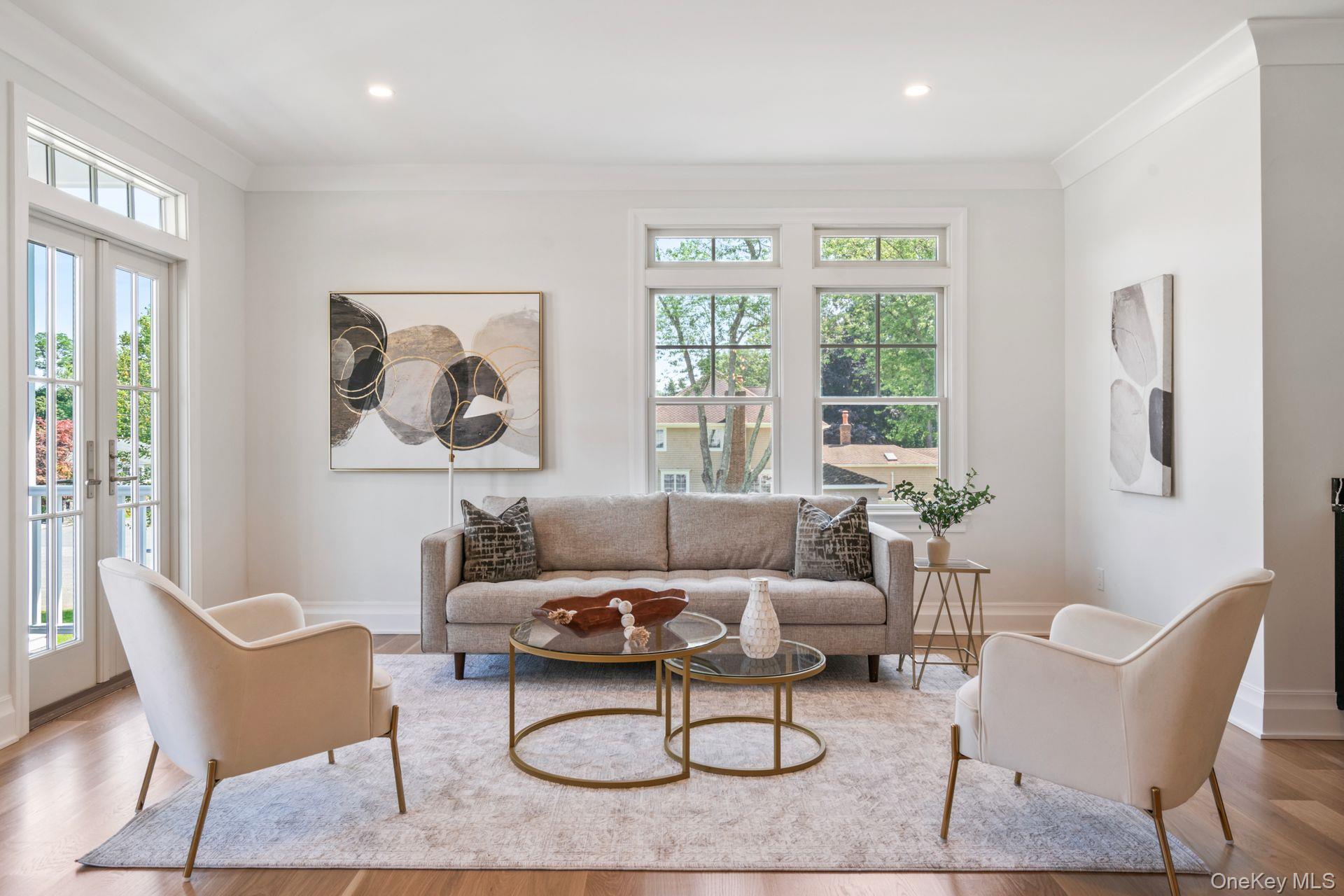 10 Threepence Drive