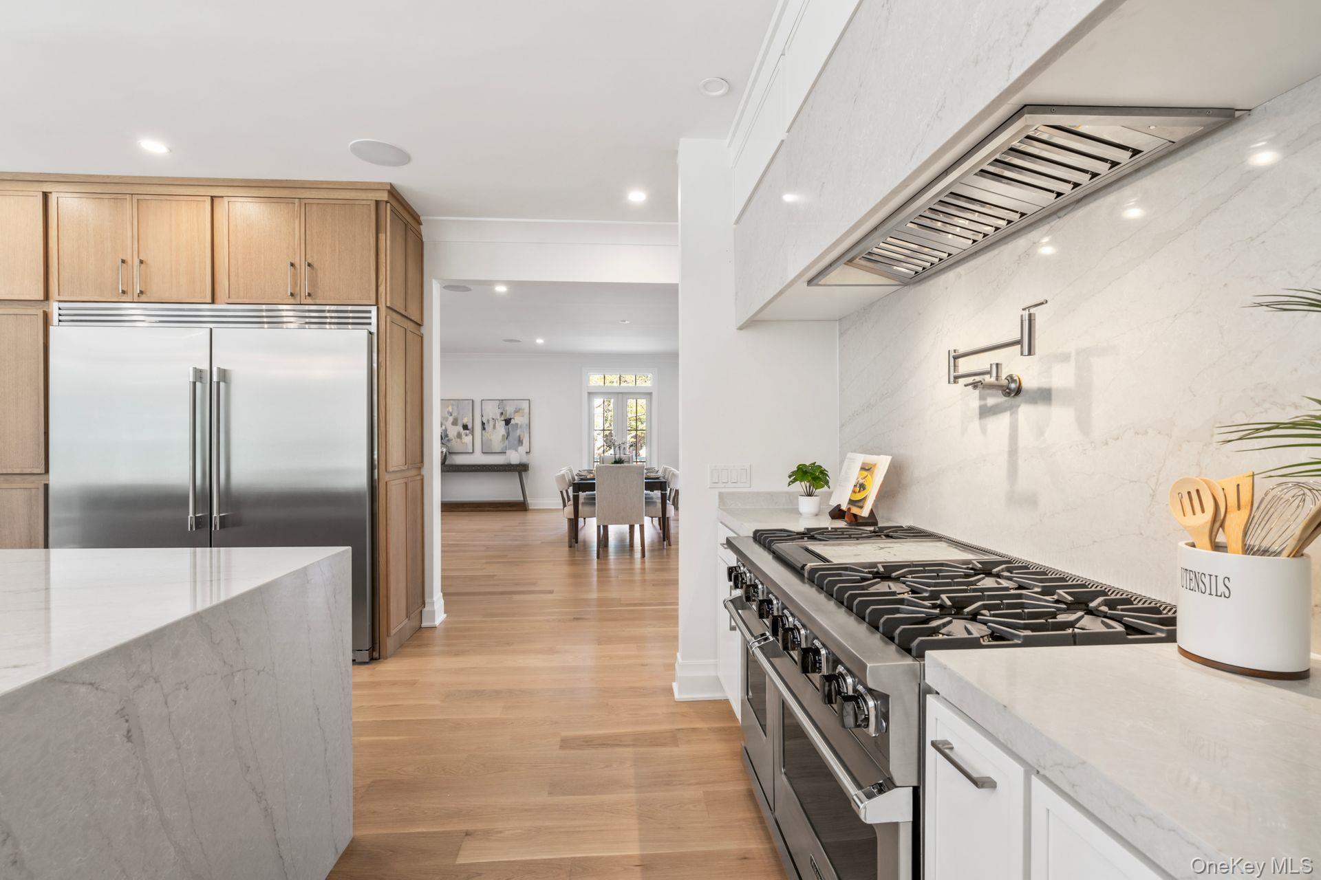 10 Threepence Drive