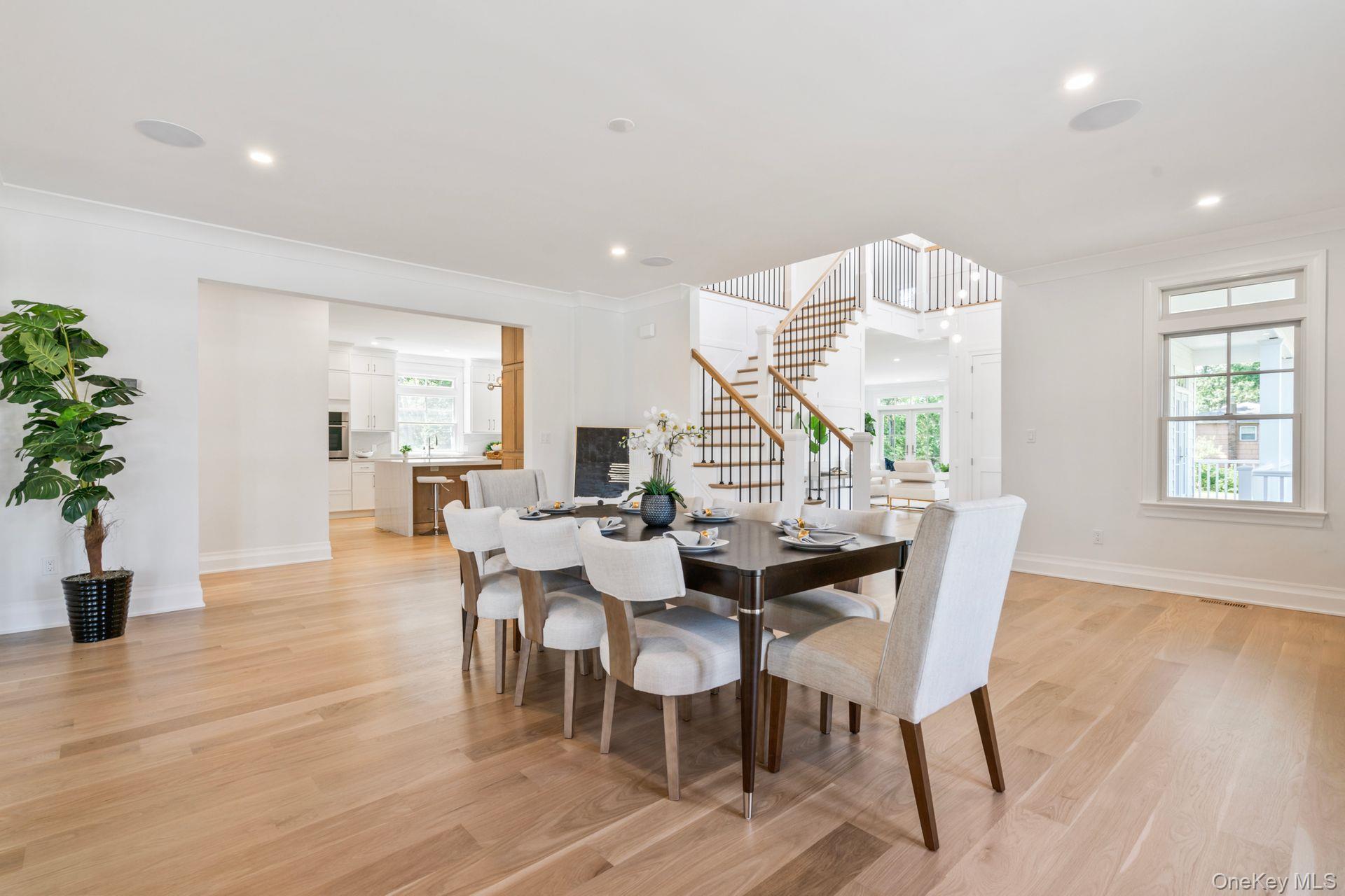 10 Threepence Drive