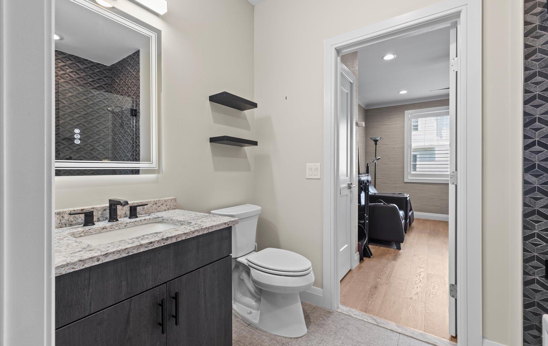 22205 Aspenwood Drive Unit: 295