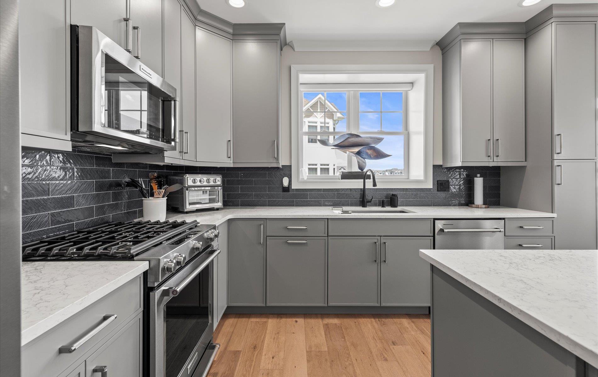 22205 Aspenwood Drive Unit: 295