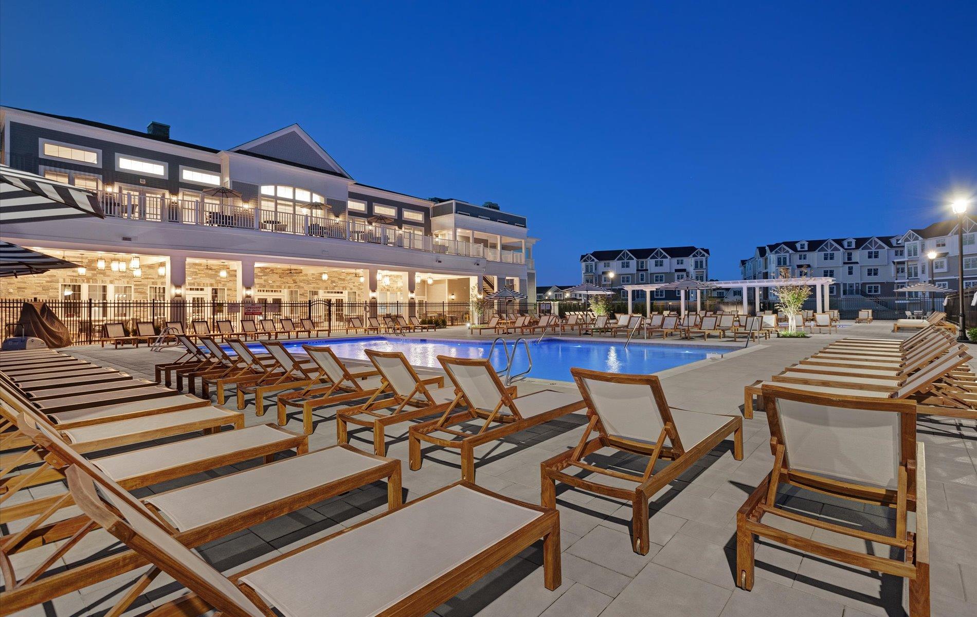 22205 Aspenwood Drive Unit: 295
