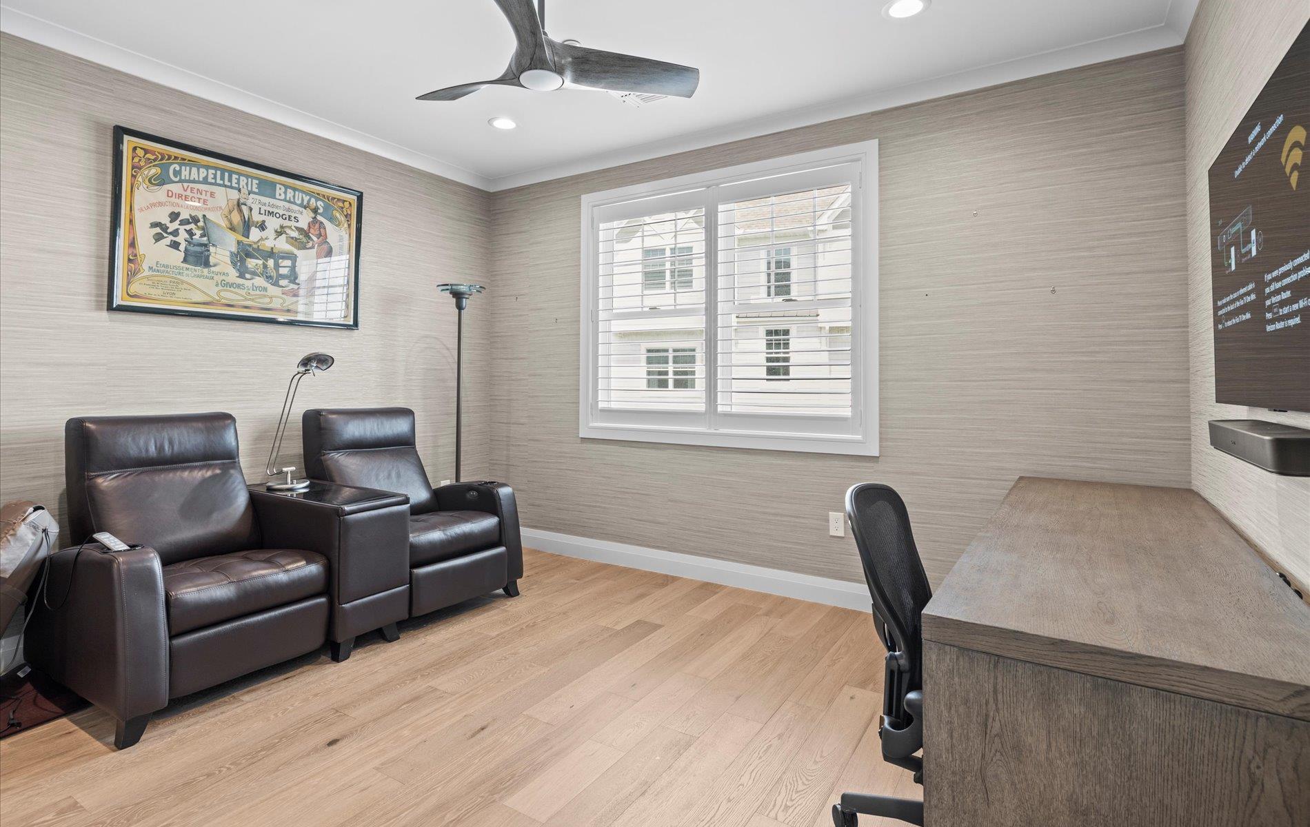 22205 Aspenwood Drive Unit: 295
