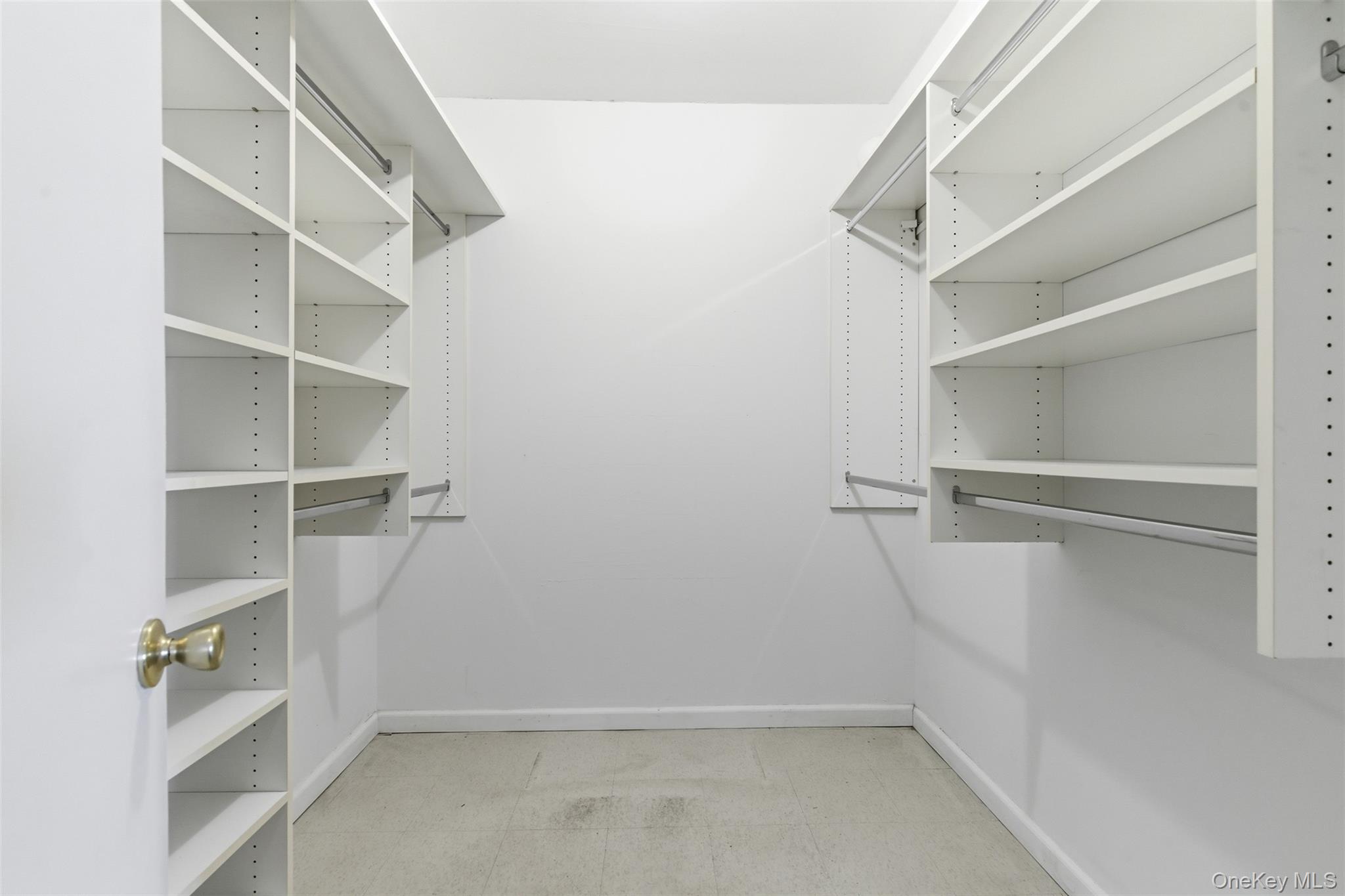 27110 Grand Central Parkway Unit: 26A