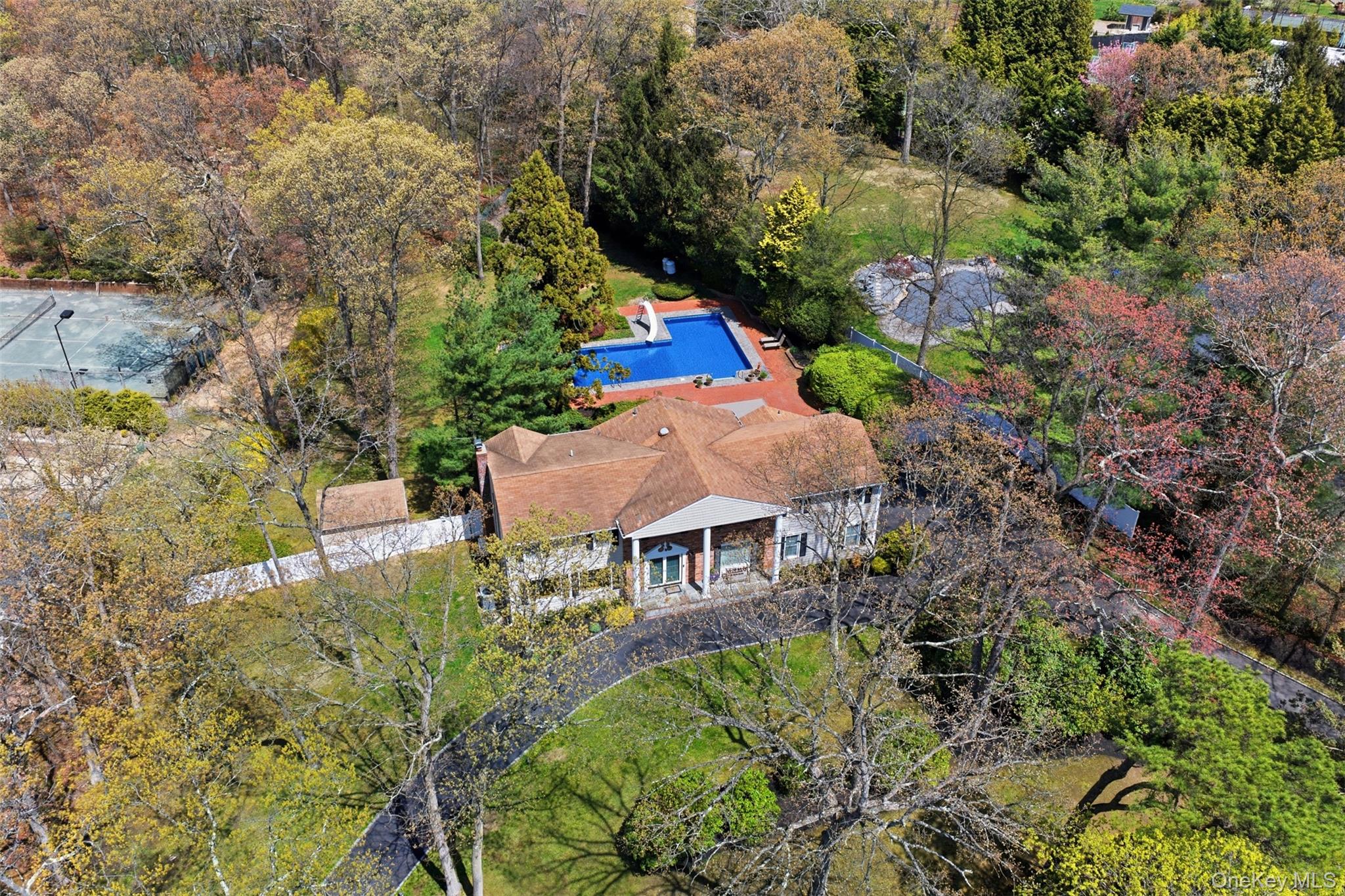 20 Hemingway Drive