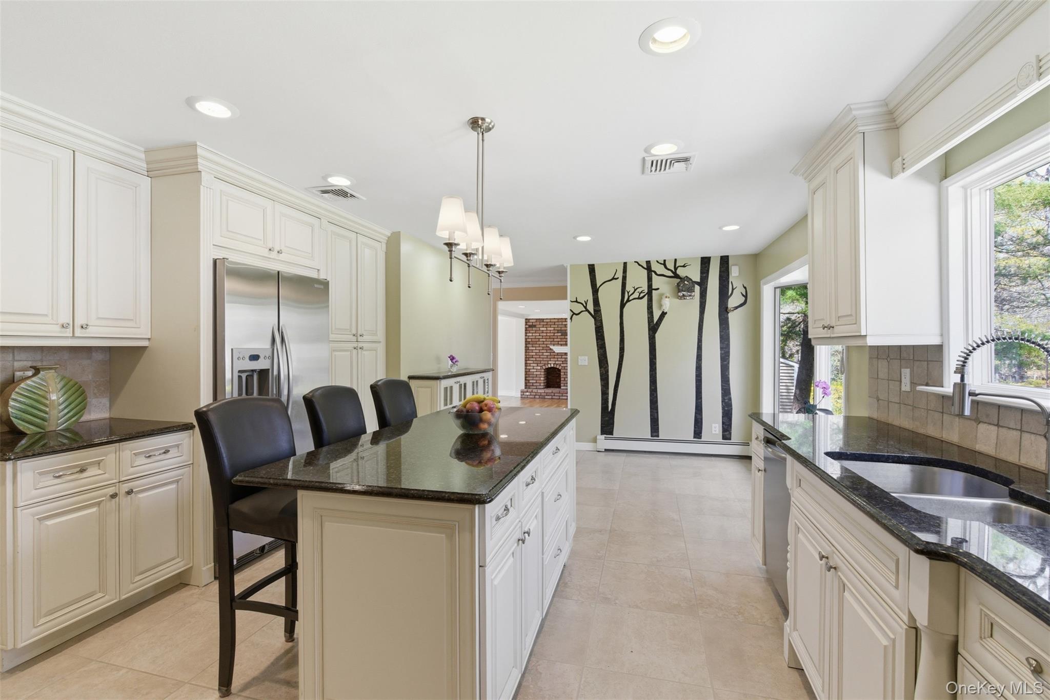 20 Hemingway Drive