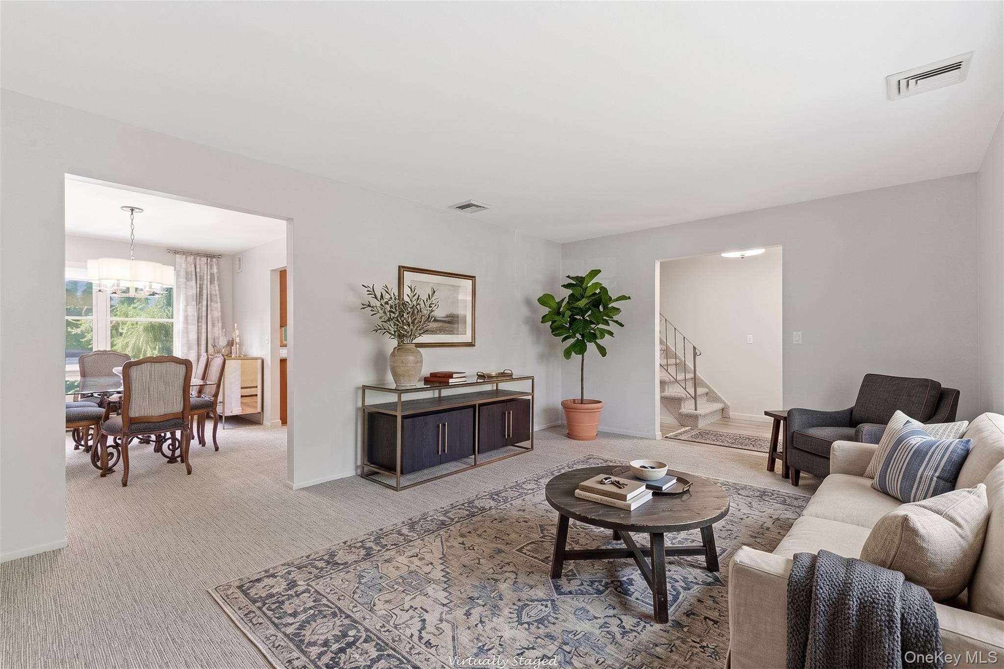 16 Amherst Lane