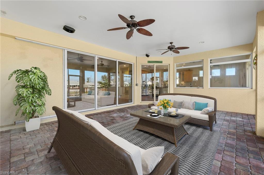 5511 Avenida Pescadora