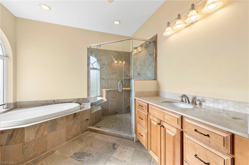 5511 Avenida Pescadora