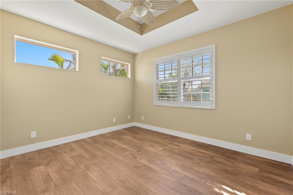 5511 Avenida Pescadora