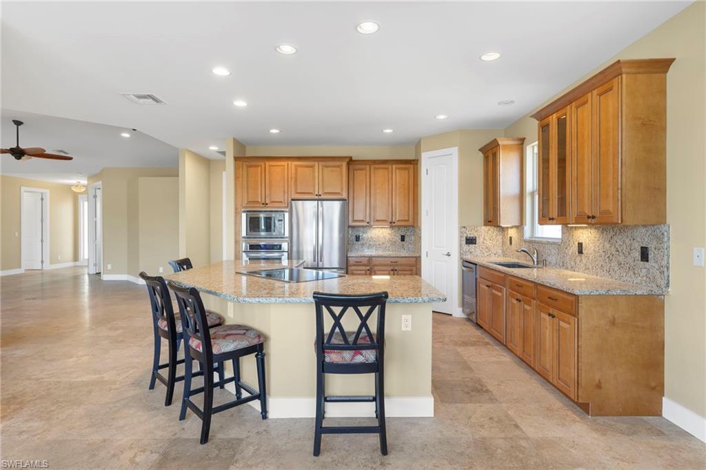 5511 Avenida Pescadora