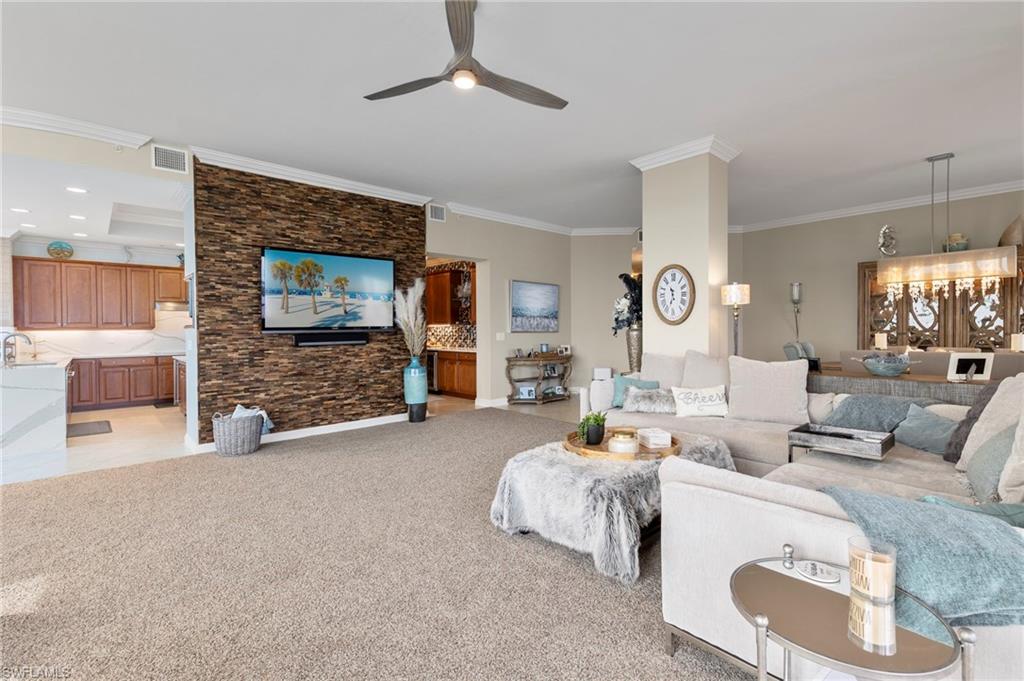 4137 Bay Beach LN Unit: 5H4