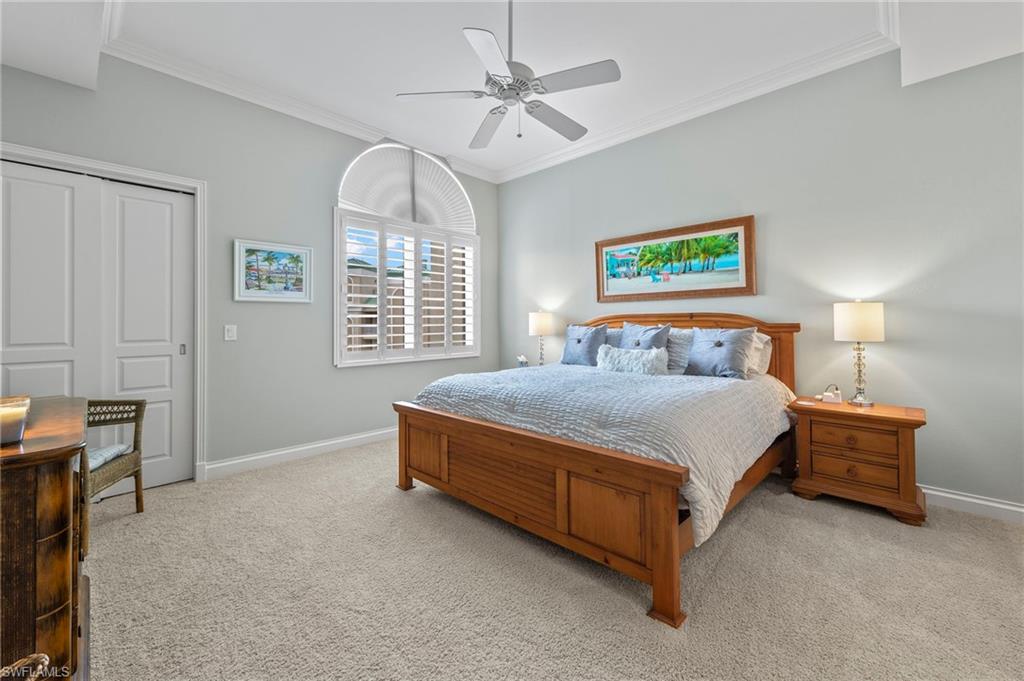 4137 Bay Beach LN Unit: 5H4