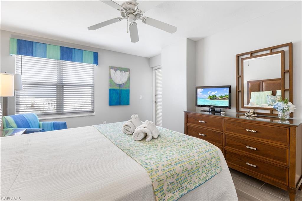6620 Estero BLVD # 1103