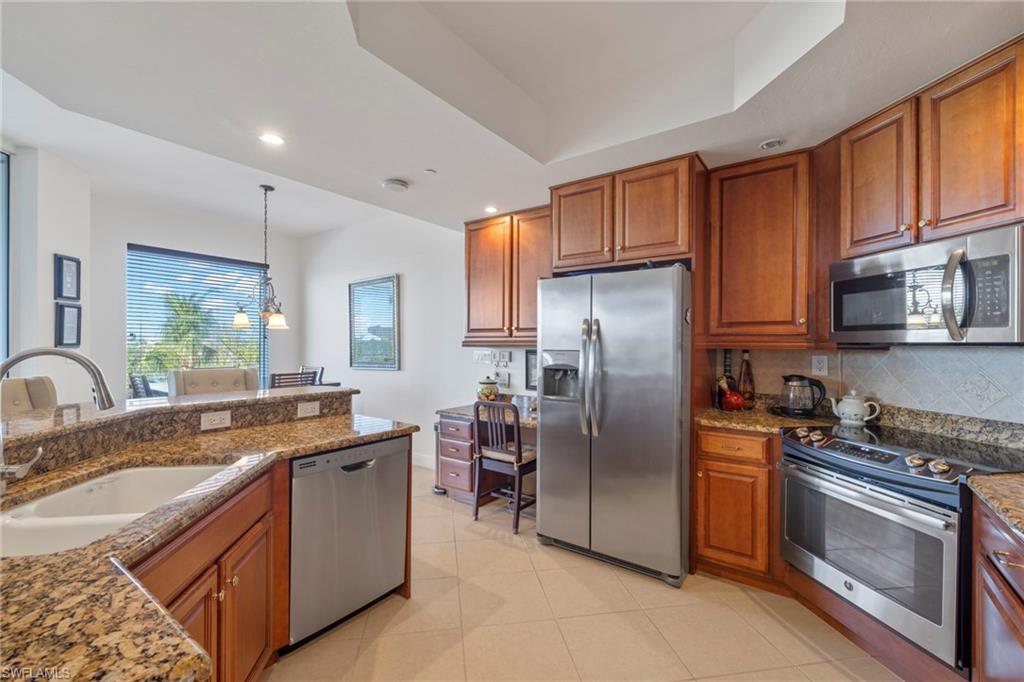 4192 Bay Beach LN # 835