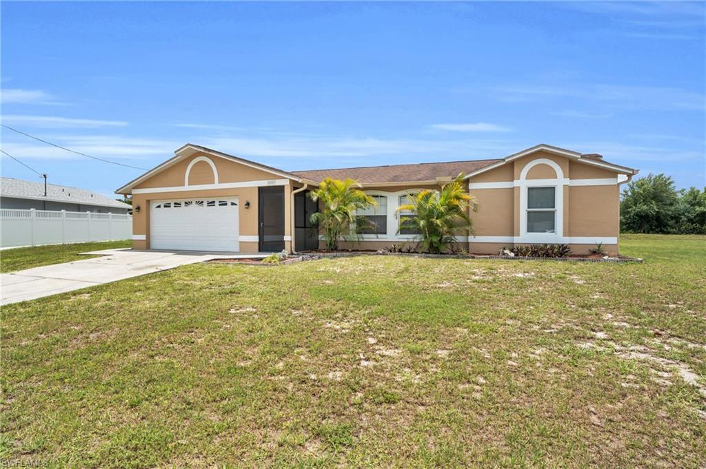 415 Candlewick CIR S