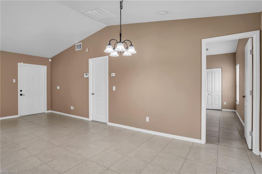 415 Candlewick CIR S