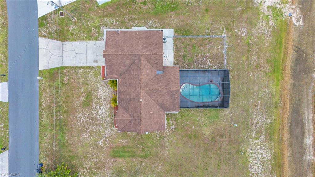 415 Candlewick CIR S