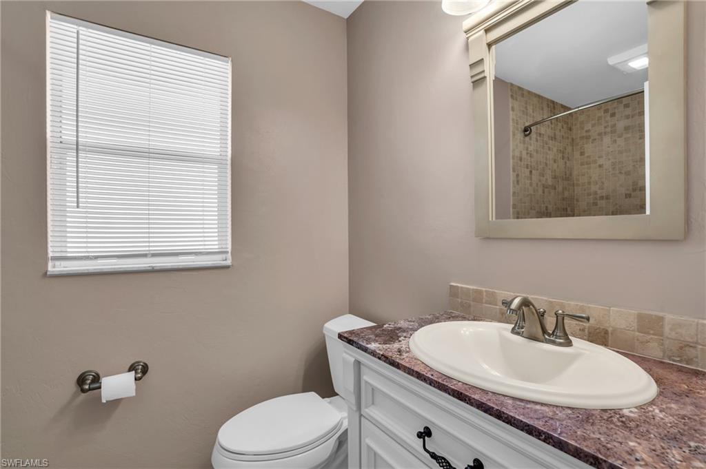 415 Candlewick CIR S