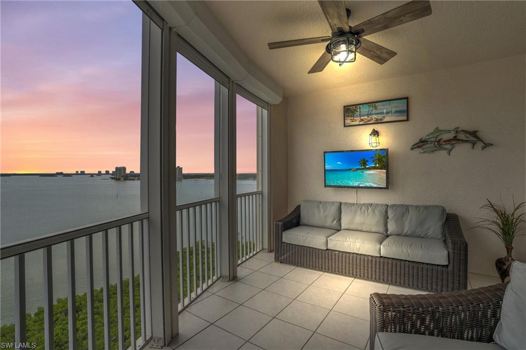 4137 Bay Beach LN # 573